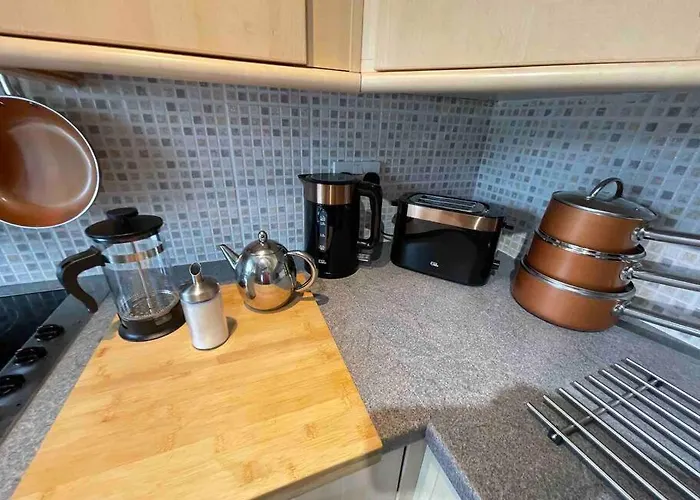 Yew Tree Cottage, 3 Bedroom, 4 Church Row Defynnog