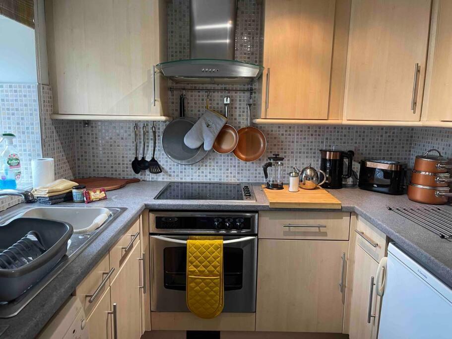 Yew Tree Cottage, 3 Bedroom, 4 Church Row Defynnog Devynock