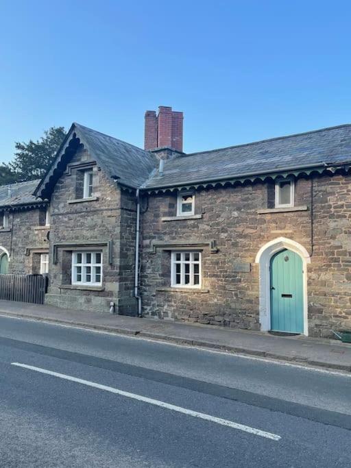 Holiday home Yew Tree Cottage, 3 Bedroom, 4 Church Row Defynnog
